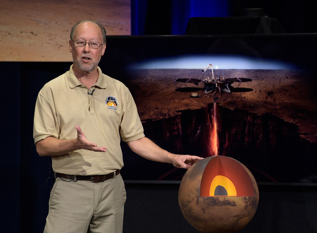 Mars InSight Pre-Landing Briefing (NHQ201811250013)