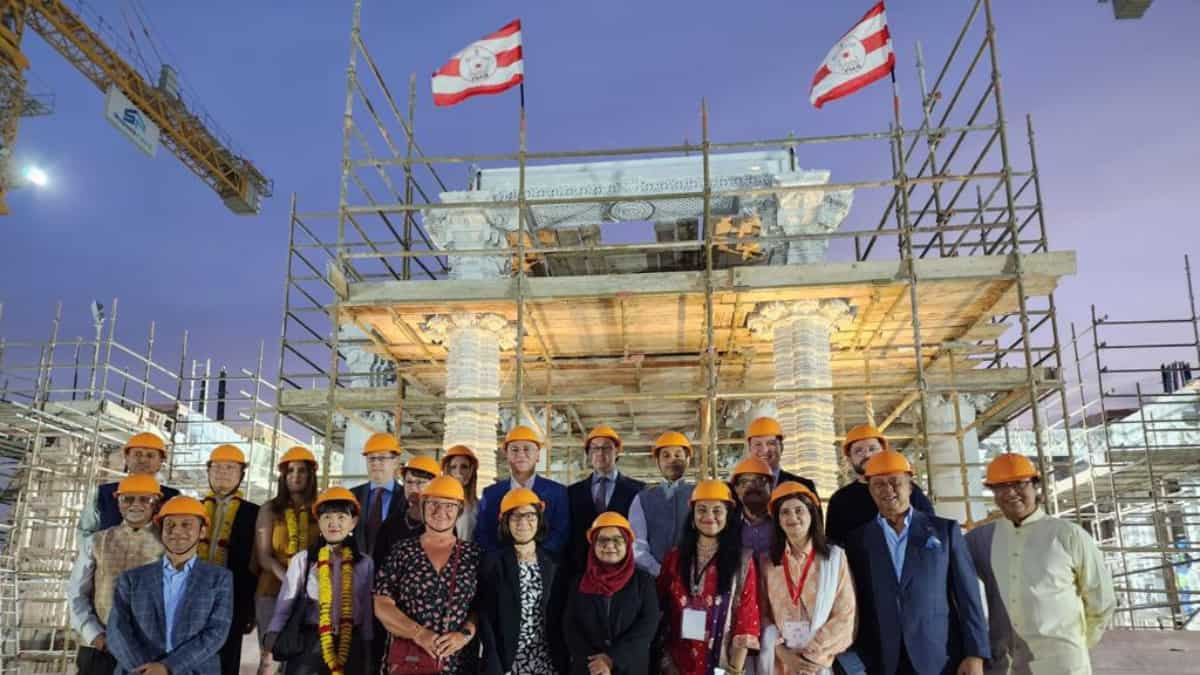 Envoys from 30 countries marvel at Abu Dhabi’s BAPS Hindu Temple advanced