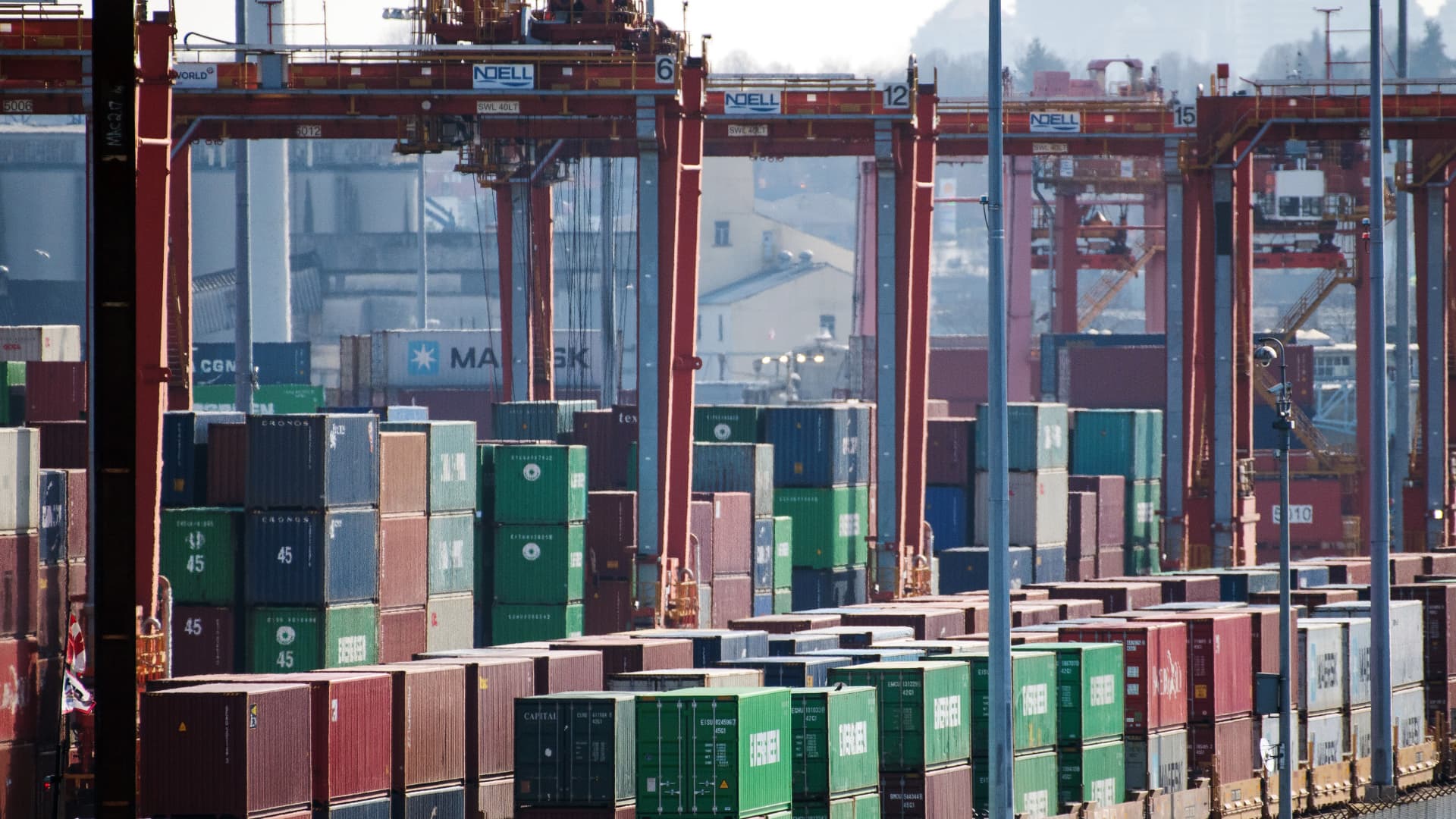 Dock workers at key Canadian ports reject labor deal, creating extra trade uncertainty