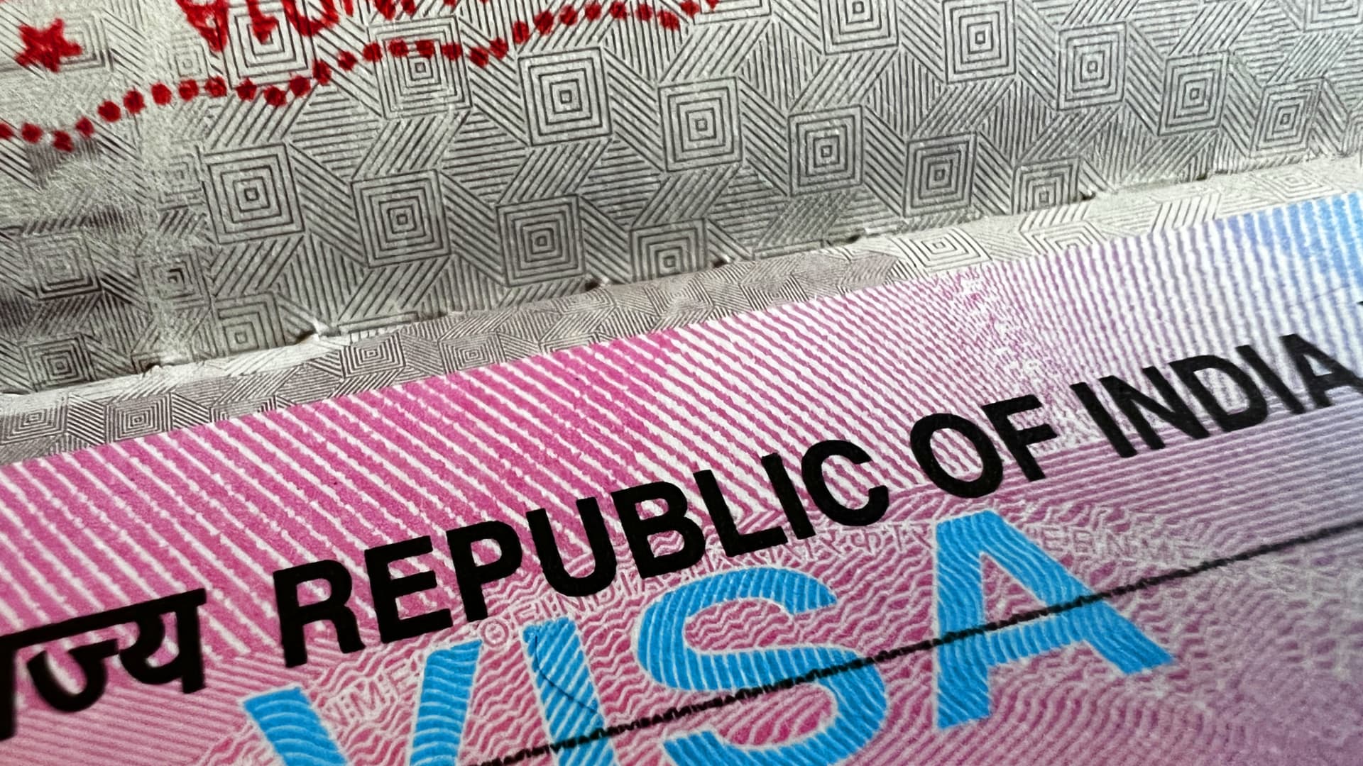 India suspends visa products and services for Canadians, requires parity in diplomatic staffing as bilateral disaster deepens