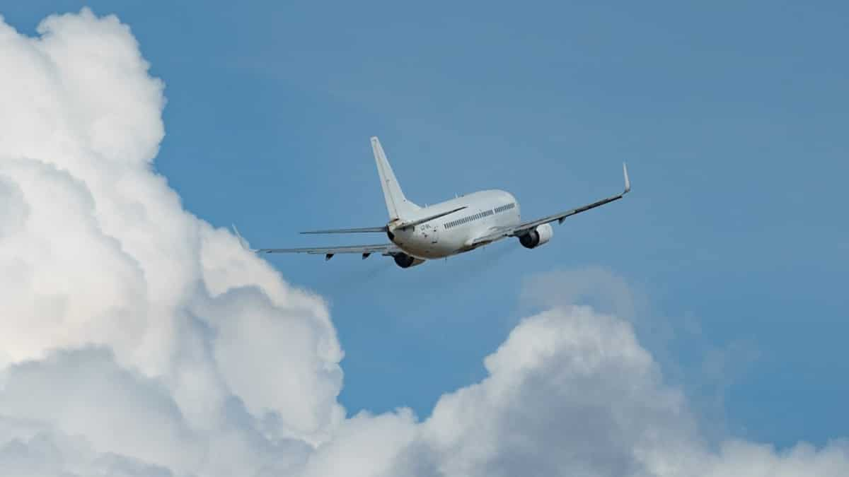 Air India Relate flight diverted to Karachi because of the scientific emergency