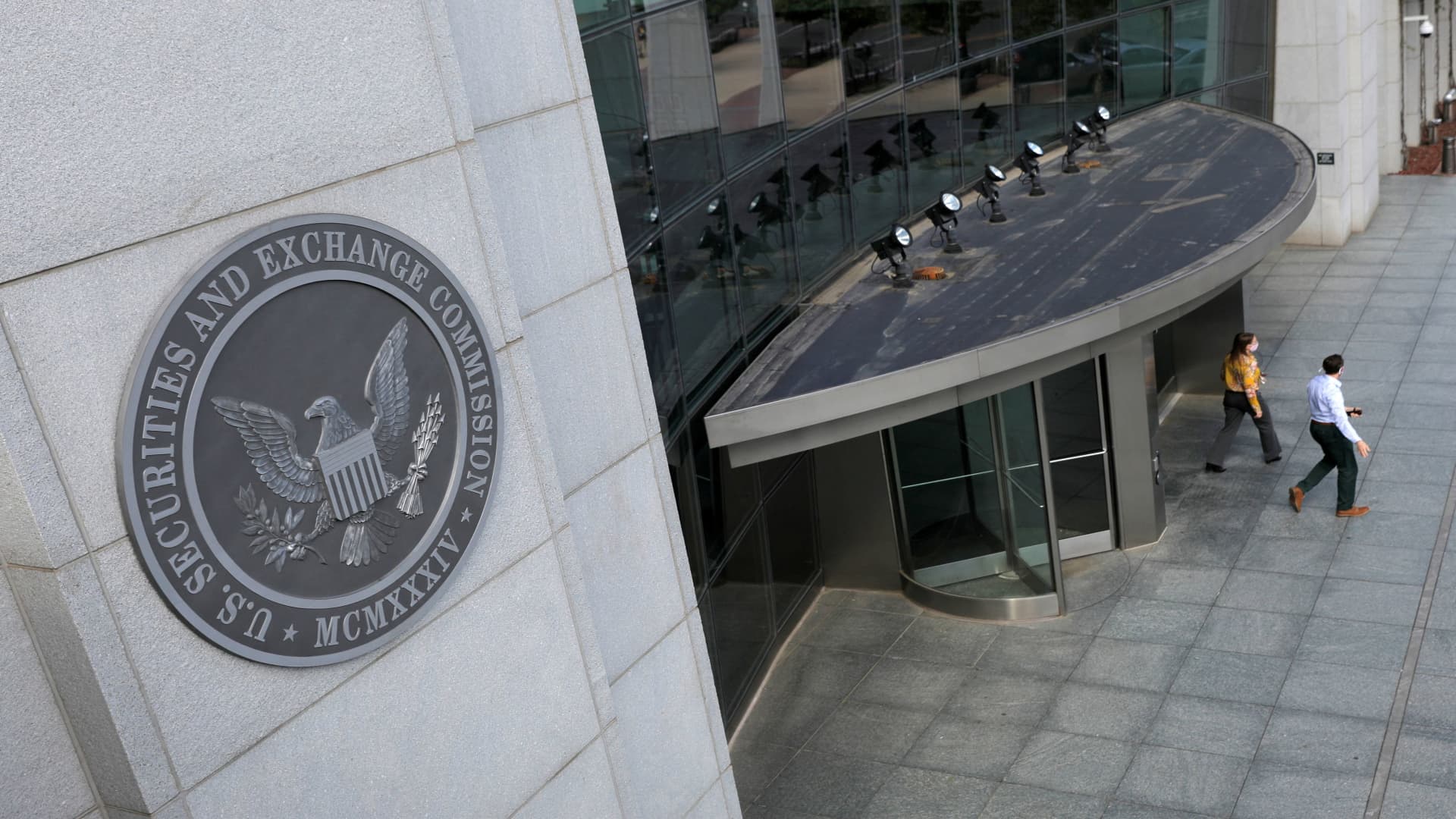 Novel particulars emerge about SEC’s X legend hack, alongside with SIM swap