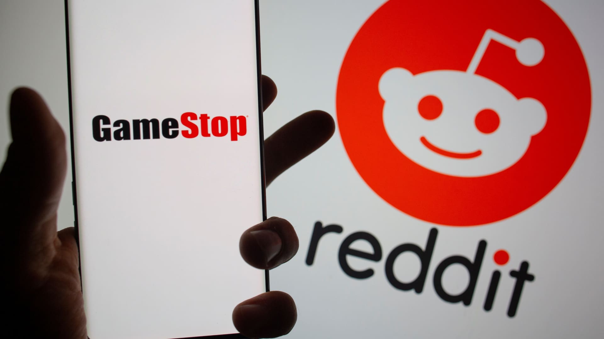 GameStop shares surge as ‘Roaring Kitty’ trader posts sage showing $116 million build