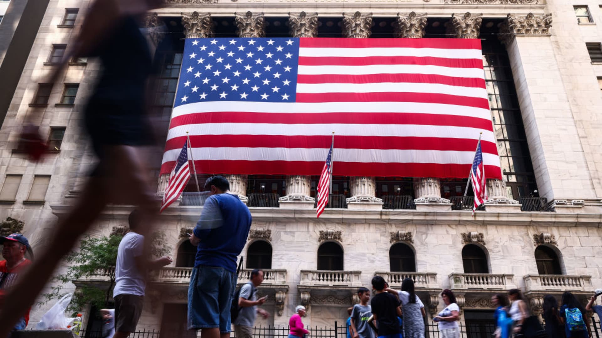 Right here are 3 necessary reports that could presumably maybe force the stock market within the week forward