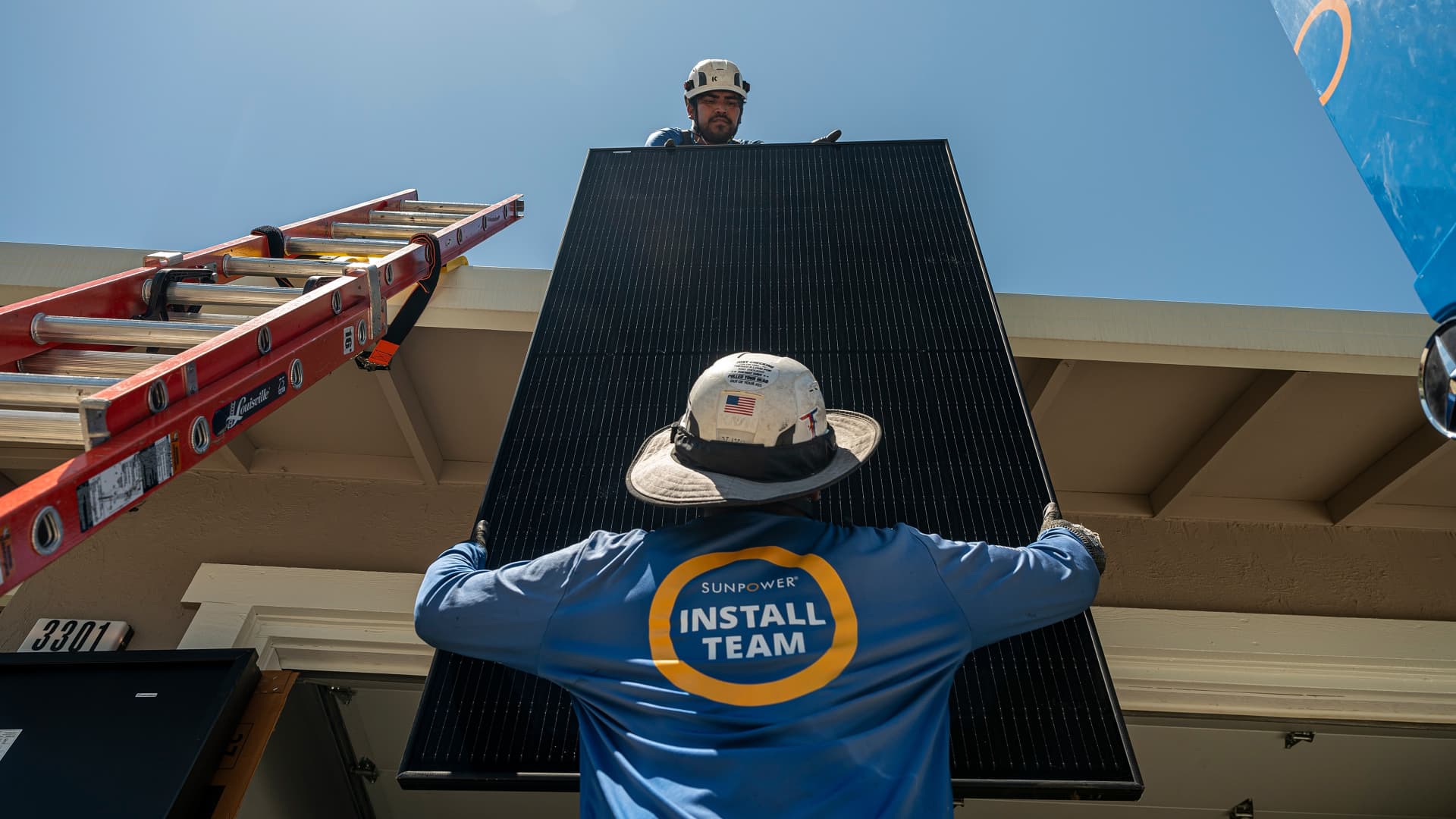 SunPower info for financial extinguish, plans to unload sources — inventory drops more than 40%