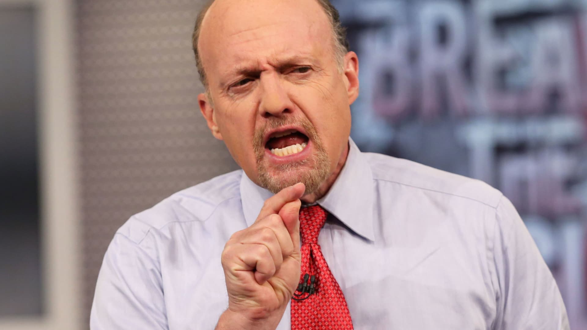 Cramer says Tuesday’s earnings make not indicate a serious recession