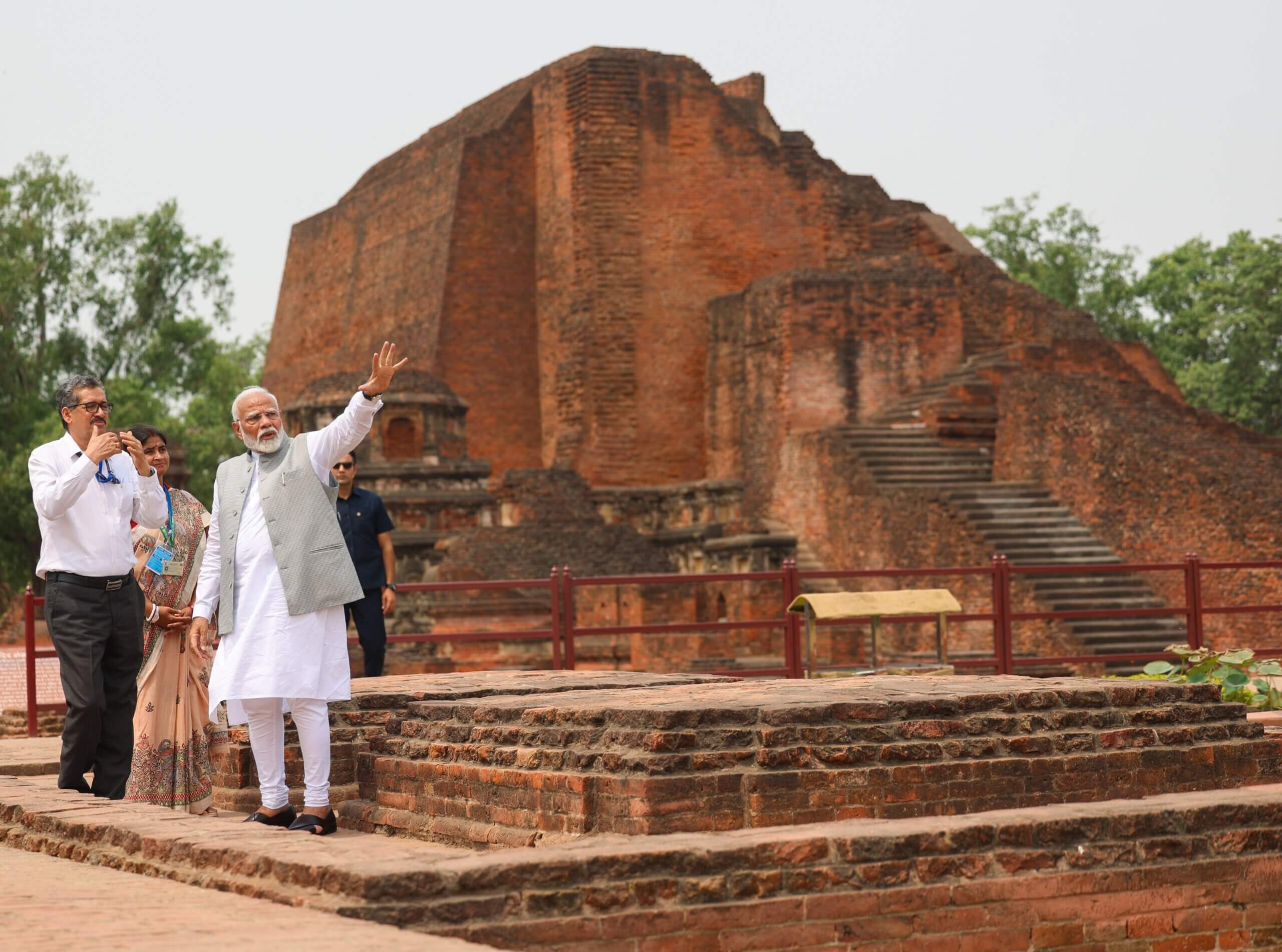 Oldest Universities: Nalanda and Takshashila